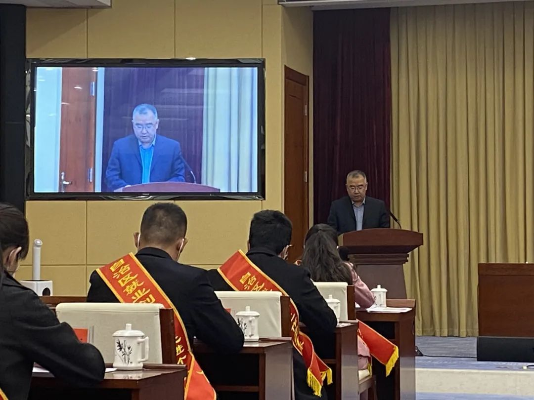 校友发展|校友王智武获“宁夏回族自治区就业创业先进个人”荣誉称号，所在企业荣登宁夏民营企业100强榜单